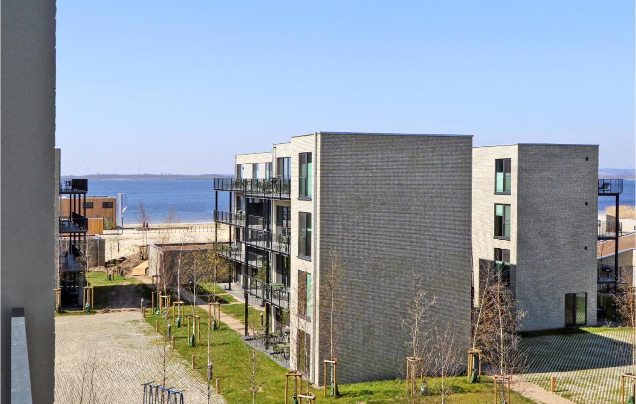 Lovely Apartment In Lembruch-Duemmer See Екстериор снимка