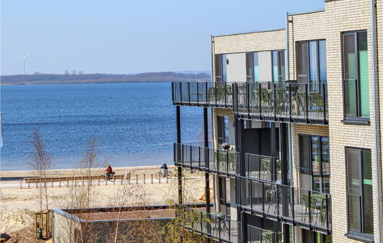 Lovely Apartment In Lembruch-Duemmer See Екстериор снимка